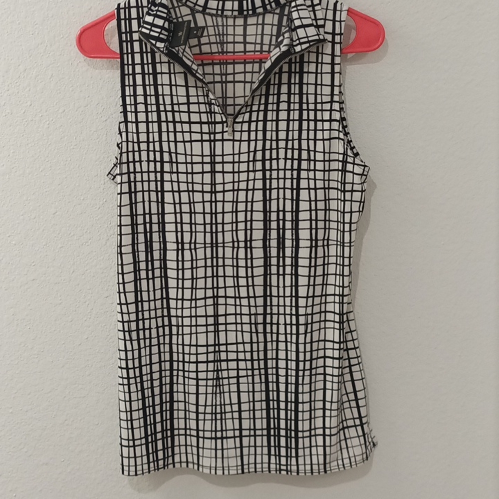 Worthington Top black and white with front zipper Size Small